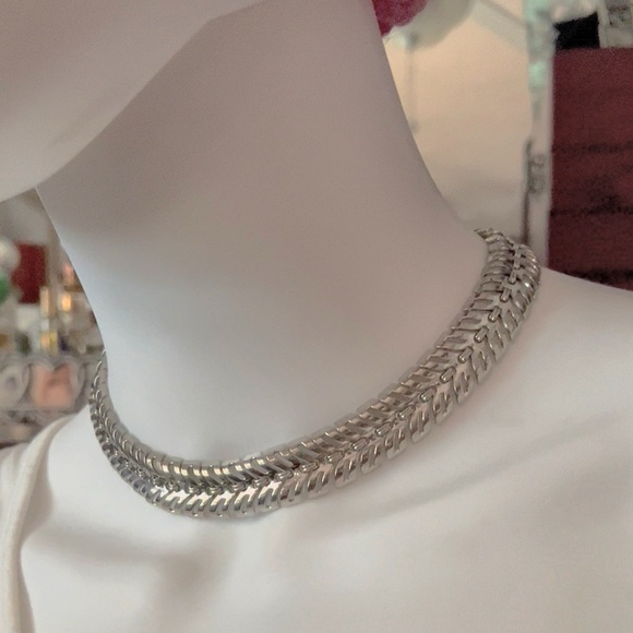 50’s Silver Tone Link Choker Necklace - Picture 5 of 5